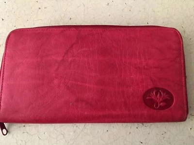 Cartera de colección Buxton para mujer roja de cuero de vaca con cremallera alrededor Foto 1 de 4