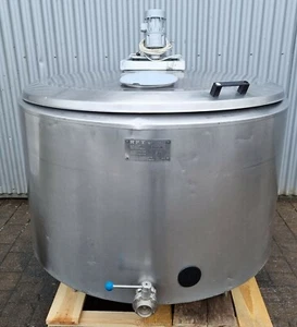 650 ltr. Milchtank Edelstahltank Edelstahlfaß Biertank Honigtank rund RFT - Picture 1 of 11