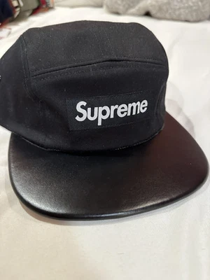 NUEVO RARO Gorra de campamento de cuero Supreme Expedition SS15 negra Foto 1 de 3