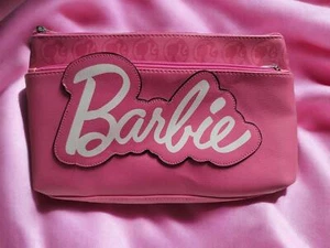 Accesorio Innovaciones Barbie Bolsa de Cosméticos Rosa - ¡Estilo y Coleccionable! - Imagen 1 de 11