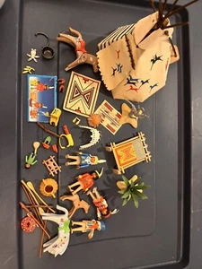 Vintage Playmobil 3733 Teepee Indian Village Western Theme Playset Incomplete - Picture 1 of 5