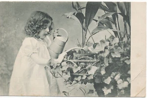 PC18235 old Postcard. Girl - Picture 1 of 2