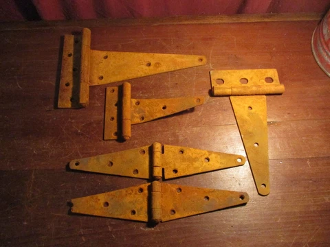 Vintage Lot of 5  "T" Strap Barn Door Gate Hinges Cover