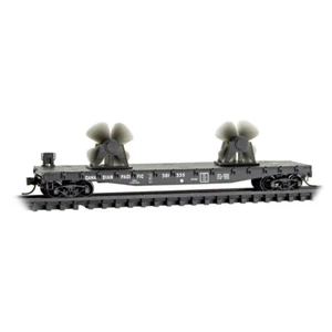 N Micro-Trains MTL 04500765 CP Canadian Pacific 50' Flat Car #301335 con carico - Foto 1 di 1