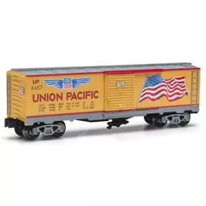 O Gauge Box Car - UNION PACIFIC - U.S. Flag Logo - New Item - Never Ran - Picture 1 of 4