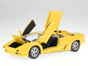 Lamborghini Diablo yellow diecast model car 29374 Welly 1/24 - Foto 1 di 6