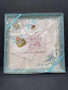 Vintage NOS FRUIT OF THE LOOM Ladies Hankerchiefs Set of 2 In  Box Floral - Picture 1 of 3