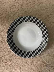 Mikasa Fine China Soup Salad Bowl - Studio Nova Black and White FLASH pattern - Picture 1 of 5