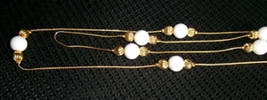 Unbranded 2 Strand 30" & 32" Gold Tone Chains w White & Gold Beads OF1 - Picture 1 of 3