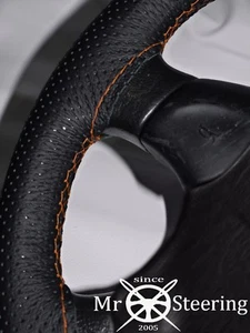 FÜR NISSAN JUKE 10-17 PERFORIERTE LEDERLENKRADABDECKUNG ORANGE DOPPELSTICH - Bild 1 von 1
