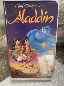 Aladdin Walt Disney's 1993 VHS Classic Claim Hard Case - Picture 1 of 10