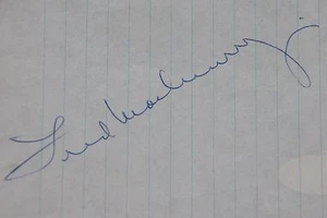 SIGNED FRED MacMURRAY CUT AUTO AUTOGRAPH JSA COA AUTOGRAPHED - Picture 1 of 3