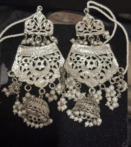 Tradional Ear Rings In Silver Colour - Picture 1 of 5