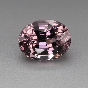 2.37cts Brillante Luz Púrpura Natural Espinela Birmana 22062242 - Imagen 1 de 5