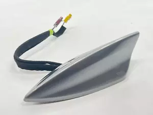 REAR ROOF SHARK FIN ANTENNA OEM 84744322 GRAY_464C CADILLAC XT5 2020 - 2024 - Picture 1 of 7