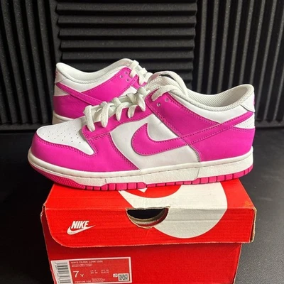 Nike Dunk Laser Fucsia Talla 7Y  Foto 1 de 4