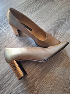 Sesto Meucci Italy Women's Pump Size 7 Narrow Gold Mirror Block Heel Shoes - Picture 1 of 6