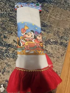 Disney Vintage Mickey y Minnie 42" Árbol de Navidad Falda Fieltro Trineo Paseo - Imagen 1 de 2