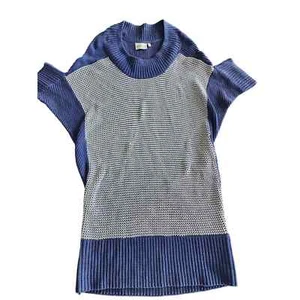 Abito maglione manica corta in maglia blu navy e bianca WESC. Taglia M - Foto 1 di 6