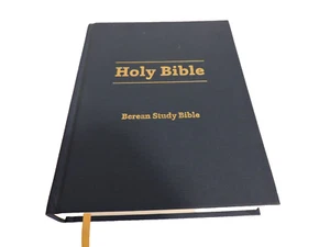 BEREAN STUDY BIBLE 2020 HOLY BIBLE - Picture 1 of 4
