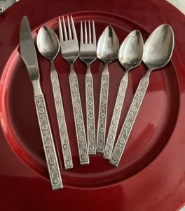 Gold Standard NIGHT BLOSSOM Stainless Flatware Japan Black Accent U Choose - Picture 1 of 21