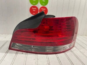 2008 2009 2010 2011 BMW 1 SERIES RIGHT RH PASSENGER TAIL LIGHT OEM - Picture 1 of 10