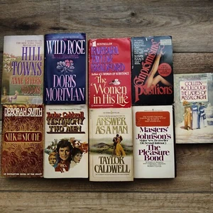 Paperback Book Bundle: (7 books) Best Sellers Novel Romance Historical Drama #1 - Bild 1 von 12