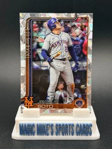 Juan Soto 2025 Topps Serie 2 Diamante Foil #700 New York Mets SP - Foto 1 di 2