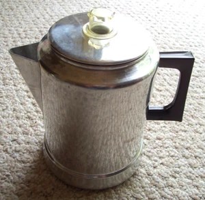 Vintage Comet The Popular 9 Cup Aluminum Coffee Pot Percolator USA Made - Picture 1 of 6