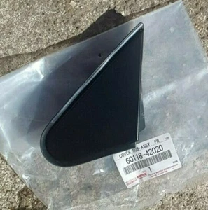 ORIGINAL TOYOTA RAV 4 LH BEIFAHRER KOTFLÜGEL FENSTERVERKLEIDUNG VORNE 2013 -18 PN 60118-42020 - Bild 1 von 1