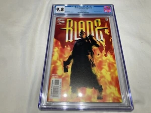 Blade Vampire Hunter 2 CGC 9,8 casi nuevo/m páginas blancas Wesley Snipes foto cubierta variante - Imagen 1 de 21