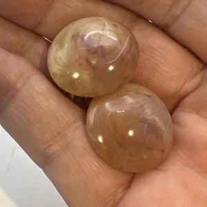 Vintage Clip on Earrings Agate Stone Dome Round 1" Gold Tone Marked Hong Kong - Picture 1 of 7
