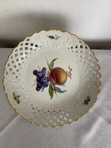 Meissen exklusive Durchbruchschale Fruchtmalerei mit Goldrand 1.Wahl ......TOP ! - Bild 1 von 5