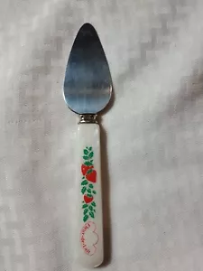 Sheffield Prill Strawberry Fleur De Lait Pearl Handled Cheese & Cocktail Knife - Picture 1 of 4