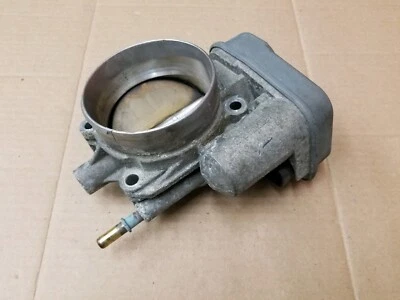 Carrocería del acelerador del motor Chevy GMC 2003-2007 Trailblazer Envoy 4,2 L 6 cilindros  Foto 1 de 4