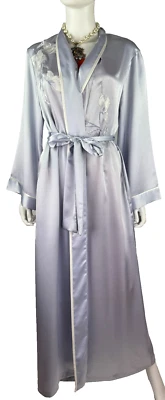 Подлинный бледно-голубой серый атласный галстук Natori 8 США 44 IT M с вышивкой халат для подиума - Изображение 1 из 4