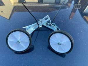 Halfords Kids Bike Stabilisers 12-20in | Cycle Training Wheels - Picture 1 of 4