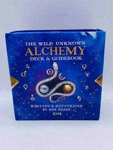 The Wild Unknown Alchemy Deck and Guidebook (Keepsake Box Set) by Kim Krans - Foto 1 di 21