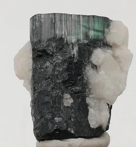 45 CARATS NATURAL TOURMALINE CRYSTAL FROM PAKISTAN, (AO-148), - Picture 1 of 13