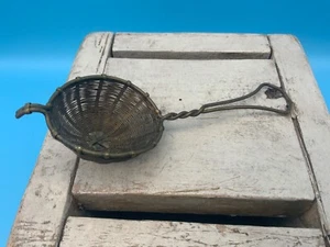 Colador de té de latón tejido vintage, 5,5 pulgadas - Imagen 1 de 5