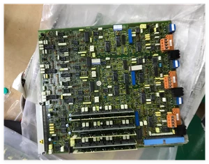 6SC6100-0SA21 Controller programmabile scheda madre CNC 6SC6100 0SA21 - Foto 1 di 3