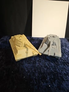 BMC WWII Grigio Tedesco King Tiger Toys 2 Carri Armati Scala 1:32 per 54mm Esercito Uomini @33 - Foto 1 di 12