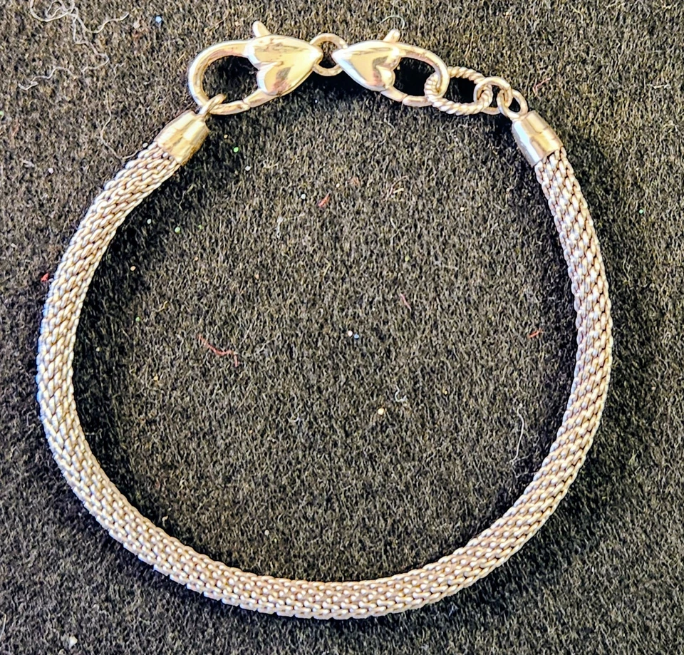 Brazalete Brighton Beverly Glam Malla para Dijes y Cuentas Tono Plata Cierres Corazón Foto 1 de 2