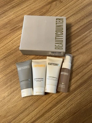Limpiadores Beautycounter Clean Sweep Minis - Nuevos en Caja Foto 1 de 4