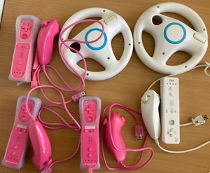 4 Set of Official Nintendo Wii Remote Controller motion + 2 Official Wii Wheel - Picture 1 of 11