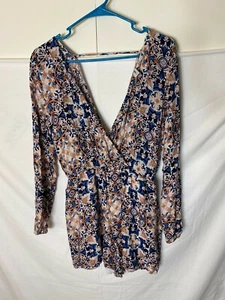 BETHANY MOTA  ROMPER SHORTS JUMPER WOMENS SIZE SMALL JUNIORS MISSING SNAP - Picture 1 of 2