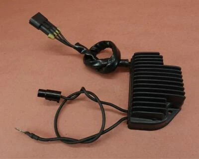 Harley Davidson V-rod Vrod 2002-2006 regulador de voltaje rectificador Foto 1 de 4