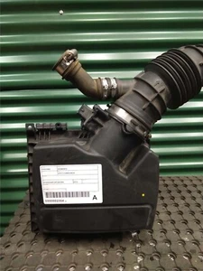 2015 FORD MONDEO MD AIR CLEANER 2.0L DIESEL 09/2014-06/2020 - Picture 1 of 5