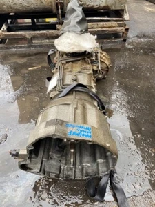 Nissan Pathfinder 2006 2,5 L diésel 6 velocidades caja de cambios manual 32010 - Imagen 1 de 7