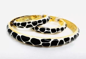 KJL Kenneth Jay Lane Esmalte Jirafa Brazalete Brazalete Pulsera y Conjunto de Pendientes de Aro - Imagen 1 de 7